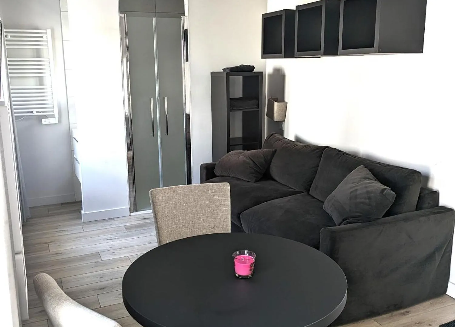 Studio Au Coeur De بلوهارنيل